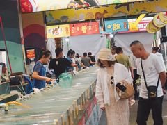 -三亚火车头万人海鲜广场