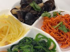 -东方饺子王(新奥购物中心店)