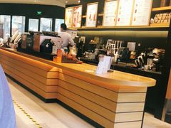 -星巴克臻选(华堂·新辰汇店)