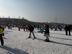 -采薇庄园四季滑雪场