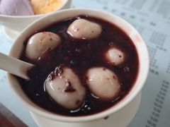 黑珍珠汤圆-阿三麻蓉汤圆(顺光大厦店)