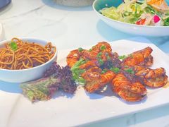 -江上荟·创意中国菜(绿地缤纷城店)