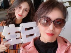 -斯普汇生蚝牛排馆(中骏世界城店)