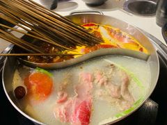 鸳鸯锅-钢管厂五区小郡肝串串香火锅(人民广场店)