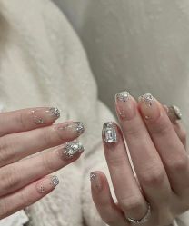 -LILY NAILS美甲美睫