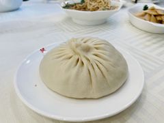 蟹黄汤包-怡园饭店-餐厅(四望亭店)