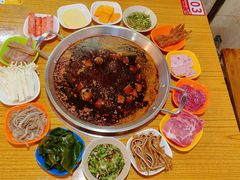 -毛毛老火锅(八年观音桥店)