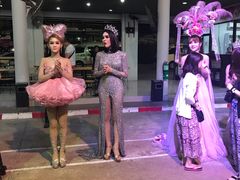 -西蒙人妖秀