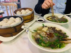 鸭血粉丝-百年尹氏汤包(湖南路狮子桥店)