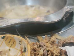 -光头药膳鸡(莱茵小镇店)