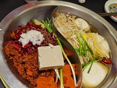 -沸炉重庆老火锅(军事博物馆店)