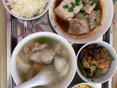 -爱的果实月嫂育婴师(世纪东方店)