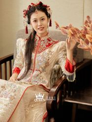 点击看大图 -艾拉·女王婚纱礼服馆