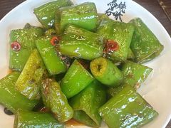 虎皮尖椒-龍炎馬仔烧味(首位中心店)