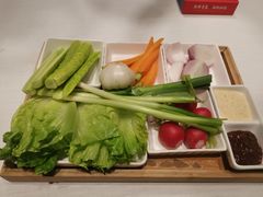 蘸酱菜-开海·红岛海鲜虾水饺(石老人店)