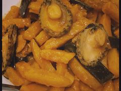 鲍鱼烧土豆-开海·红岛海鲜虾水饺(石老人店)