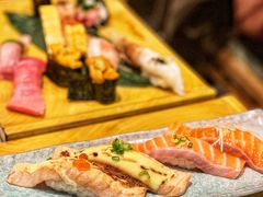 三文鱼-梅丘·寿司の美登利(银座店)