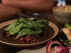 炭烤牛肉-毛辣果·酸