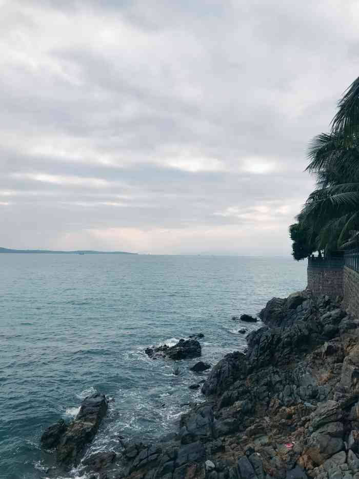 蓝宝石沙滩-"92深圳有众多海边美景,不同海域景色各不.