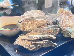 特色炊蚝-大富蚝乌东哥饭店·石锅鱼杂·柠檬鸭(革新路店)