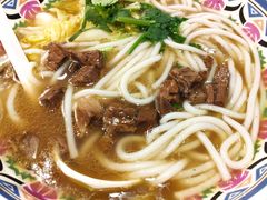-鑫花溪牛肉米粉(人民广场店)