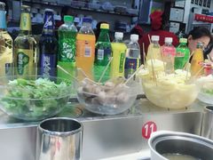 -百品聚旋转火锅(万德庄店)