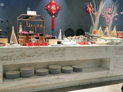 自助取餐区-筠咖啡西餐厅(上海国展宝龙丽筠酒店)