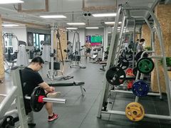 -一公里健身(龙湖紫都城店)