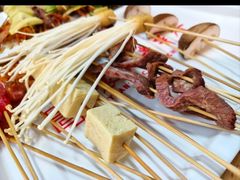 -袁记串串香(泉水轻轨站店)