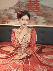 -艾米丽婚纱礼服