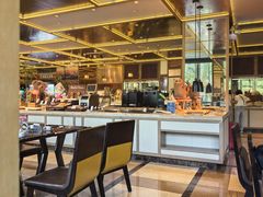 -大中华希尔顿酒店-念自助餐·海南美食·三文鱼