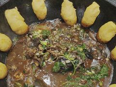-边江铁锅炖鱼(振八街店)