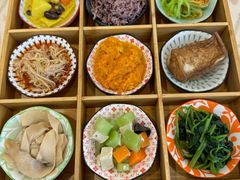 -轻蔬不用等·素食(江苏路店)