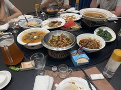 -九尊食上(生态园林酒店)