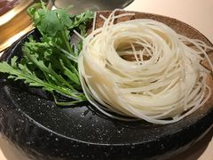 粗面-余欢领鲜火锅(新街口店)