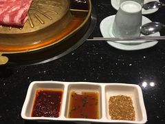 -猪啊牛呀羊啊铜盘烤肉(正大广场店)