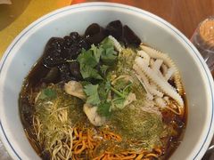 -那家老院子东北菜·饺子·小鸡炖蘑菇(艳华街店)
