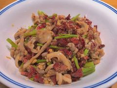 -屋里饭菜·湘菜馆(火车站店)
