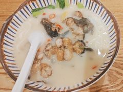 -鲜越鲜鱼粉(财富购物中心店)