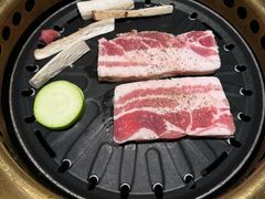 -Ant 蚂蚁洞烤肉·大营地(上海静安大悦城店)