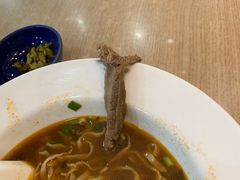 私房酸辣牛肉面-贯一台湾牛肉面(八一七中路店)