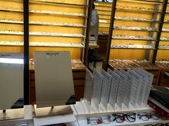 -优医视平价眼镜蔡司依视路折扣工厂店(德胜门店)