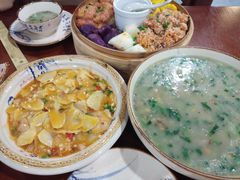 -黄桷树曹家私房菜(江与城店)