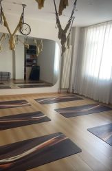 -U+YOGA优伽瑜伽·普拉提