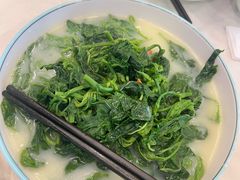 -五谷芳乳鸽王(梅沙老店)