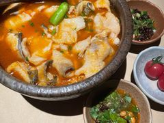 苗家酸汤鱼-山石榴·贵州菜(丰盛里店)