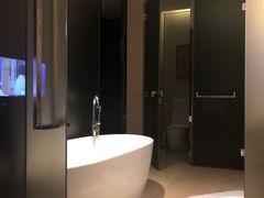 -广州天河希尔顿酒店