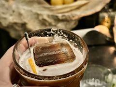 -毛毛虫酒吧