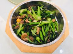 菜心炒鸡杂-东江渔村·古典园林·30年粤菜老字号(太和店)