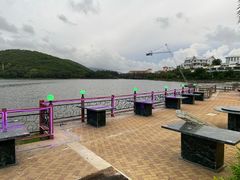 -亚龙湾亚泰商业街